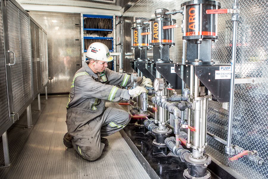 Chemical Cleaning for Industrial Services